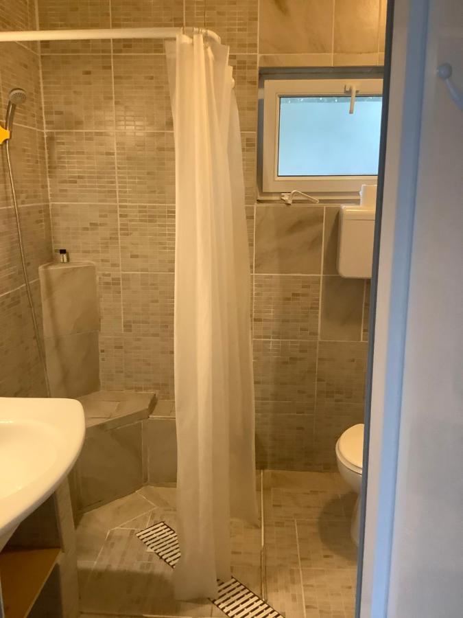 Pitypang Lak Apartment Szigetmonostor Luaran gambar