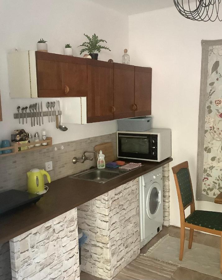 Pitypang Lak Apartment Szigetmonostor Luaran gambar